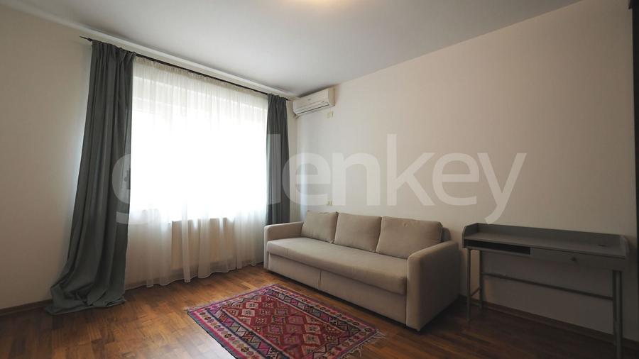 Apartament cu 3 camere langa parc, garaj - 12