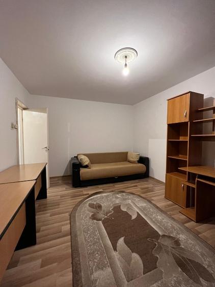 Apartament cu 2 camere decomandat în Griviței
