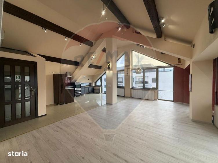 Spa?iu de birou luminos in cladire moderna-Inchiriere - 10