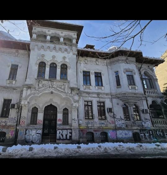 Garsoniera cu Terasa str  Benjamin Franklin / Calea Victoriei /Magheru - 1