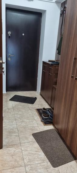 Bucur Obor, 2 minute metrou - 11