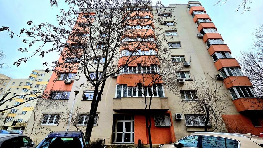 Apartament 2 camere decomandat in piata Muncii - 40