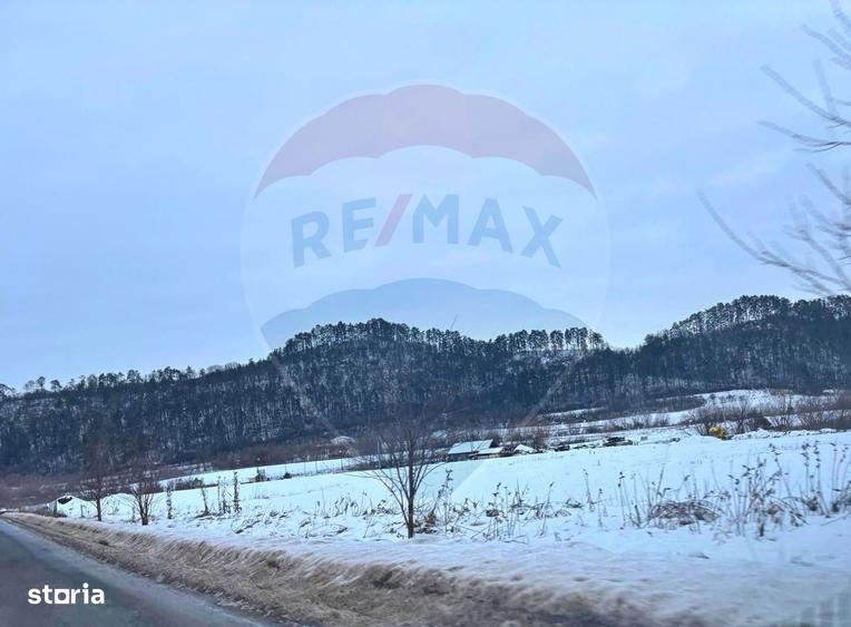 Teren intravilan 1.7 Ha, proiect hala industriala - Mosna DN141 - 2