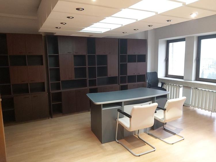 Cladire birouri zona centrala Iasi, strada Palat - 6