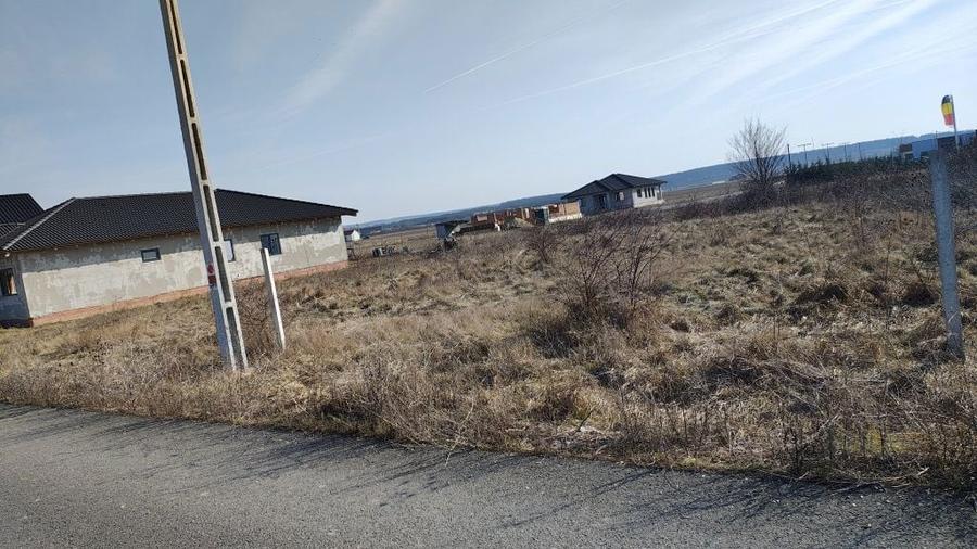 Teren Cihei 750mp pe strada Prieteniei - 1