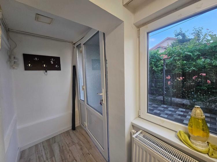 Garsoniera de inchiriat Anda 25 mp, mobilat, utilat, la curte, 250 euro - 6