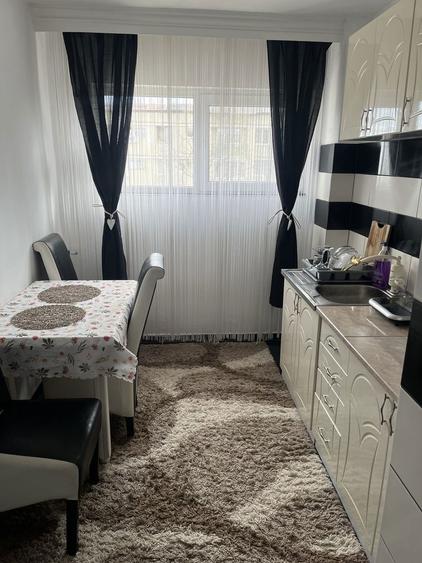 Vand apartament 3 camere - 3