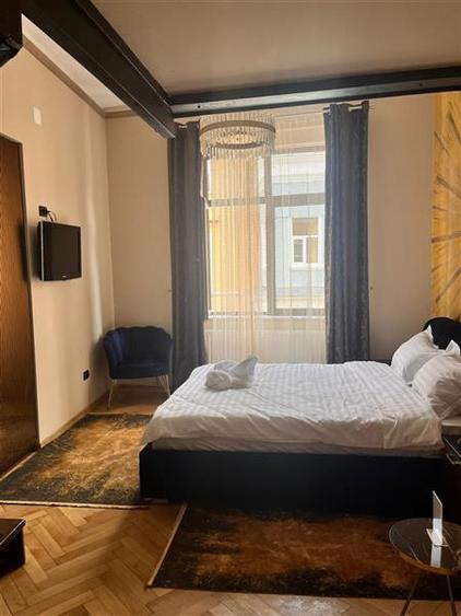 Eleganta si farmec in Centrul Istoric, Brasov - 5