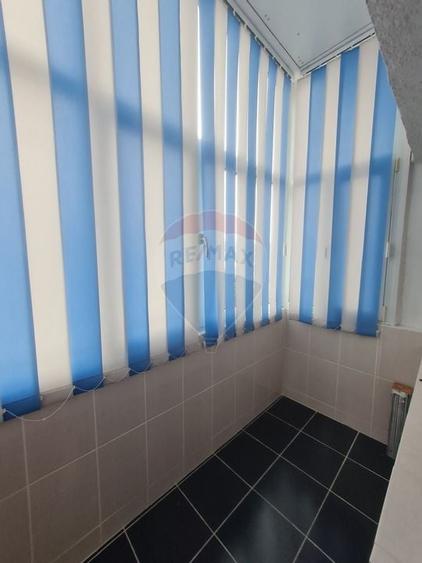 Apartament cu 2 camere de închiriat - 6