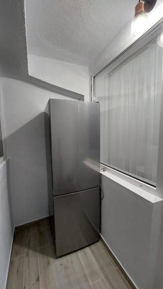 Proprietar, inchiriez garsoniera complet renovata si mobilata modern - 5