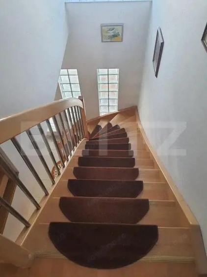 Vila de vanzare, cu 4 camere, 180 mp, zona Fratelia - 15