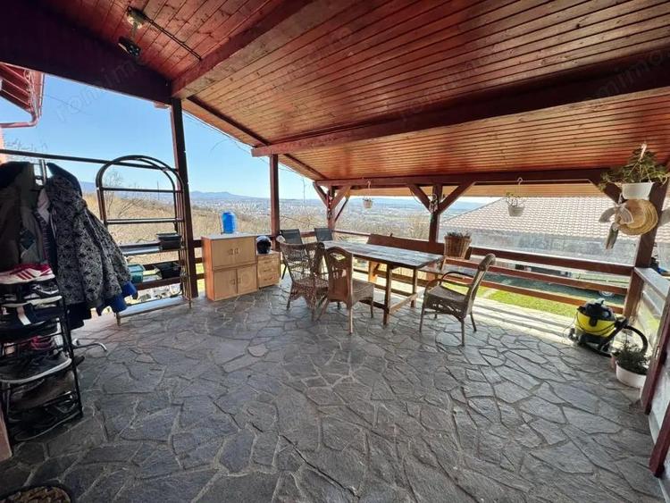 Casa cu panorama superba asupra ora?ului | 134 mp | teren 1300 mp - 11