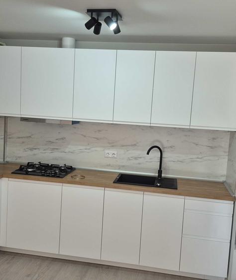 Apartament cu 2 camere decomandat în Păcii