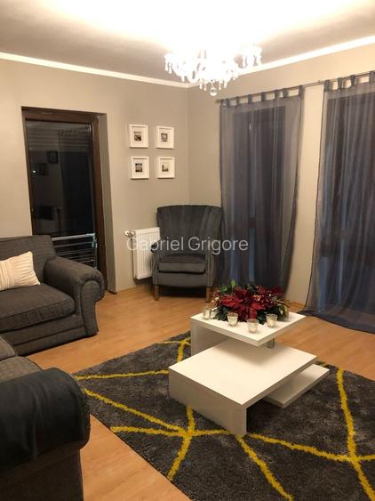 Apartament 3 camere mobilat si utilat modern zona Coresi Apartament 3 camere mobilat si utilat modern zona Coresi