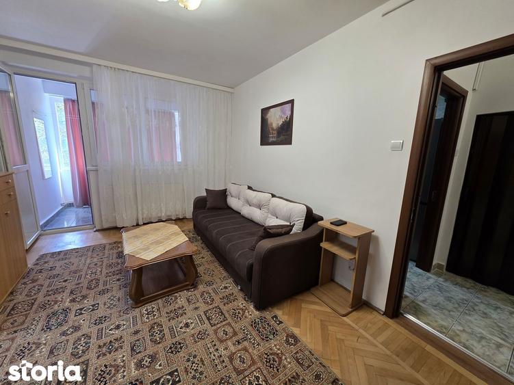 Pajura centrala,bloc reabilitat metrou Jiului - 5