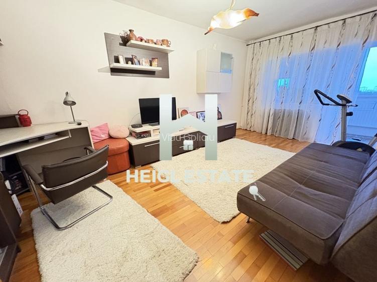 Apartament 3 camere Complexul Studentesc