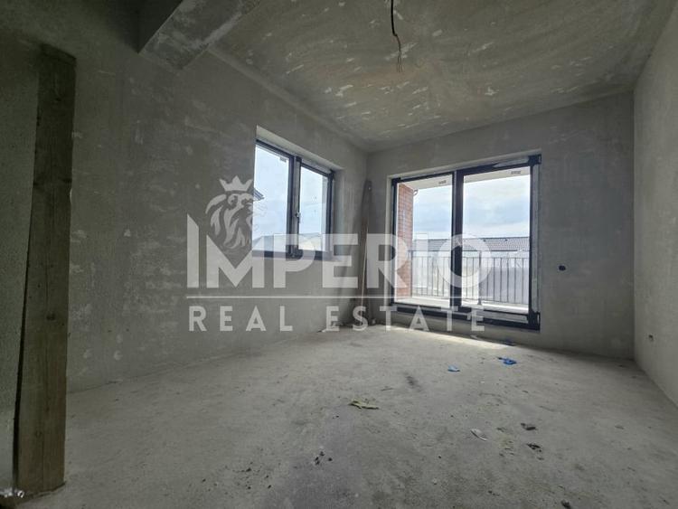 Duplex cu 5 camere, un garaj pentru doua masini! - 7