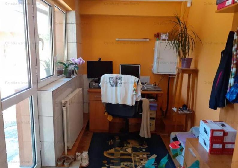 480mp utili Vila 6cam P 1 M, Lacu Sarat, 2300mp teren - 2