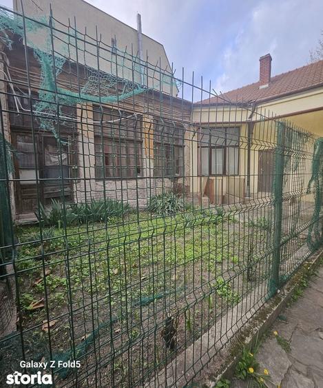 Apartament ultracentral la casa ultracentral Oradea + curte proprie - 8