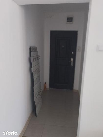 Inchiriez apartament 2 camere - 3