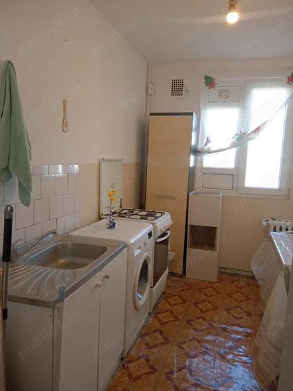 Inchiriez apartament 2 camere Balta alba - 2