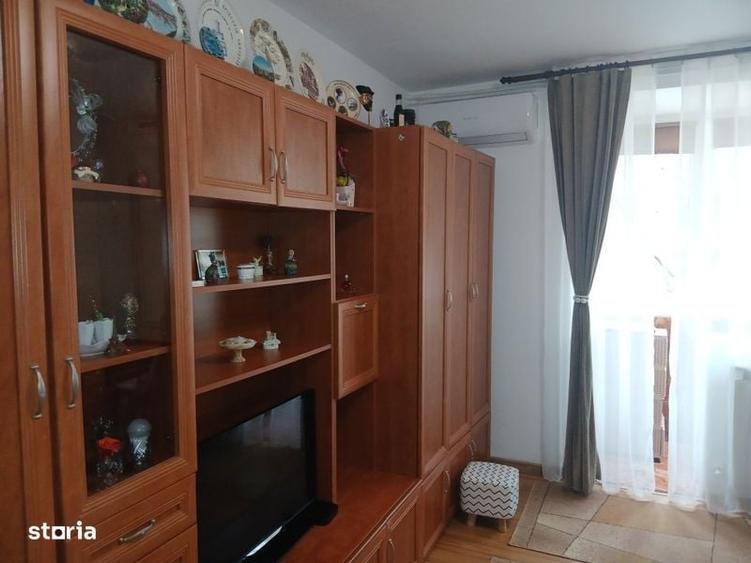 Inchiriere apartament 2 camere decomandat - 2