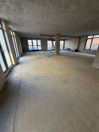 Spatiu Comercial de inchiriat, 348 mp, 200 mp terasa zona Subcetate! - 2