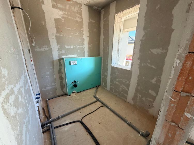 Casa P+1+Pod. 3 cam. Util 110mp. Teren 237mp - 13