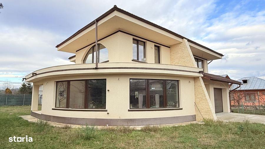 Vila Delux P+1 cu terasa ?i garaj + teren intravilan 783mp - 11