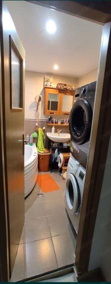 Apartament semidecomandat 3 camere - 1