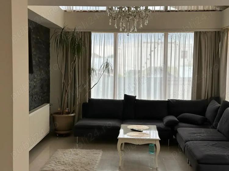 Casa de vanzare zona targul saptamanal - 16