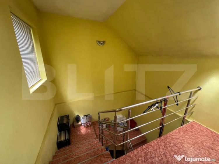 Casa de vanzare, cu 2 camere, zona cu vad comercial. - 2