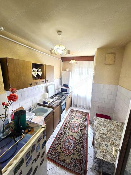 Aprtament cu 3 camere decomandate | Micro 17 | Strada Brasovului - 16