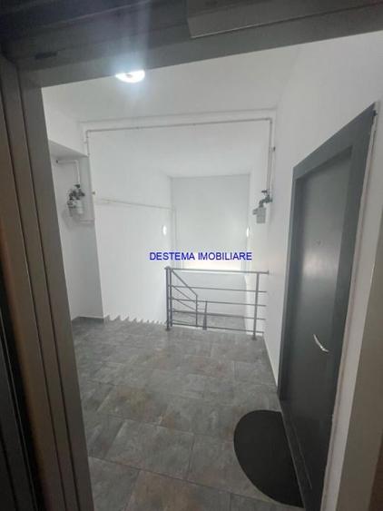 Km 5-Veterani, ap 2 cam, etaj 4 , bloc nou, terasa 41 - 8