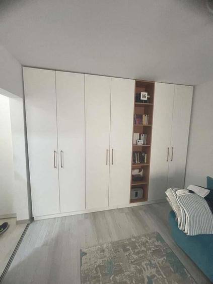 Garsoniera de vanzare, etaj intermediar, cart. 1 Mai - 2