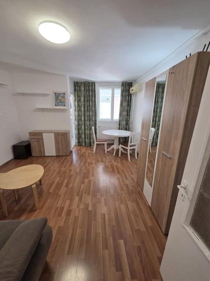 Garsoniera-LICEUL-HASDEU-ALEEA-AVRIG - 1