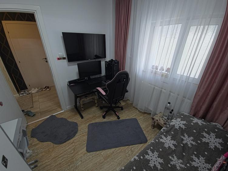 Centru apartament 3 camere decomandat la 200 m de plaja Modern - 8