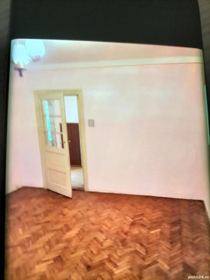Dau in chirie casa in Oradea zona Cantemir 3 camere 400 euro tf - 2