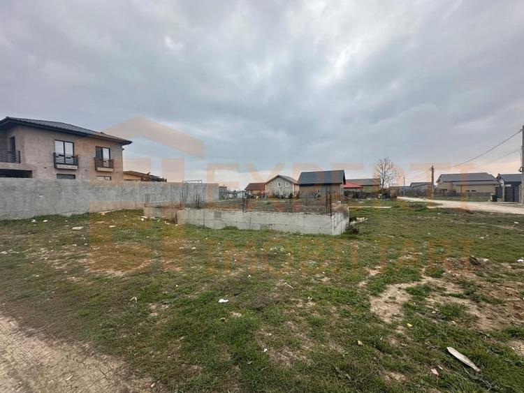 Teren intravilan Lazu, 421 mp, deschidere 20 ml, fundație existentă - 3
