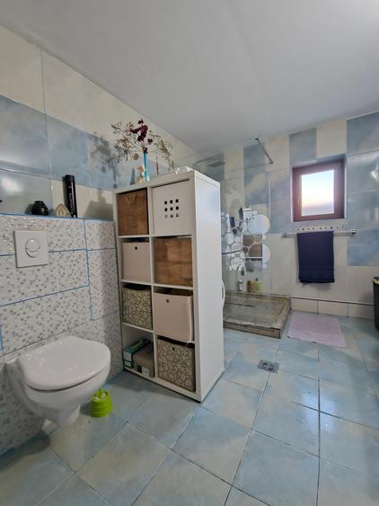 Casa de Vanzare P+1 In Agigea Teren 400mp Garaj - 42