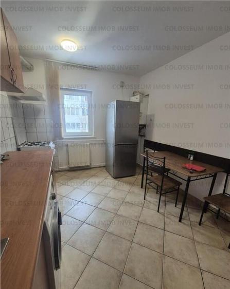 Apartament 3 camere, decomandat - zona Astra-Carpatilor - 11
