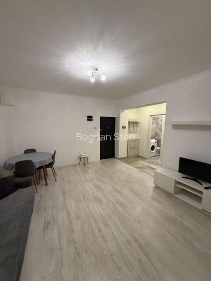 Inchiriez Apartament 2 camere Militari Residence strada Tineretului