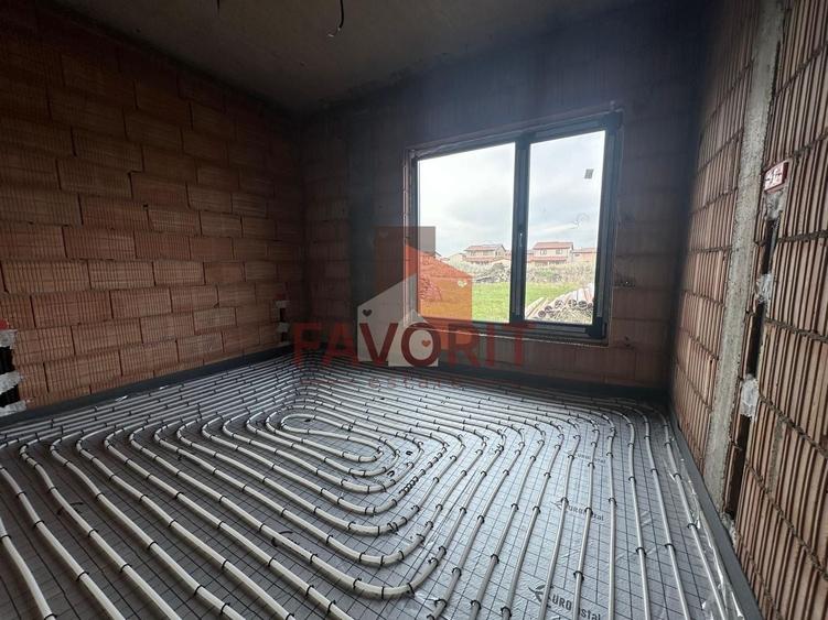 3 camere | 83 mp | Gradina proprie 50 mp | Bloc nou | dressing | 2 bai - 8