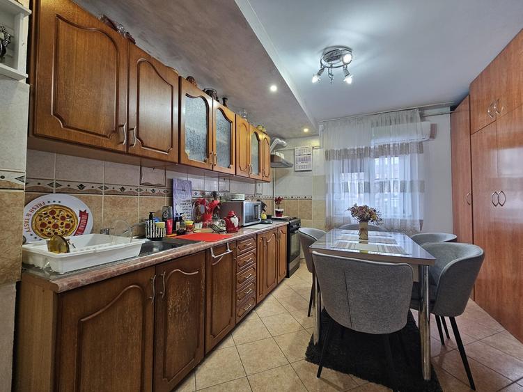 Apartament 3 camere,parter – Zona Piața Centrala - 5