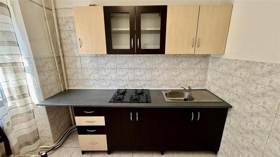 Apartament cu 2 camere de vanzare in Alexandru cel Bun - 1