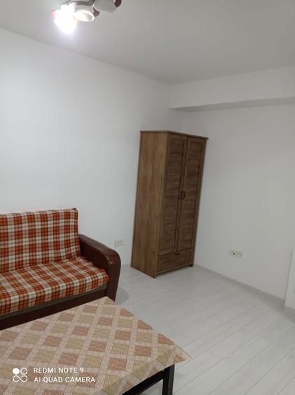 Vand apartament cu doua camere - 2