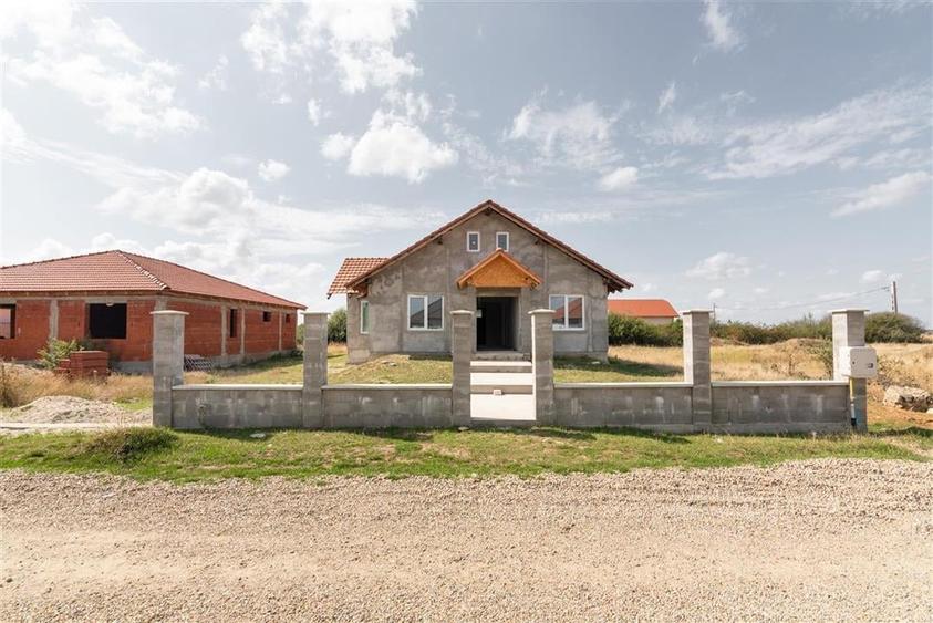 RECO Casa cu 4 camere in Nojorid - 4