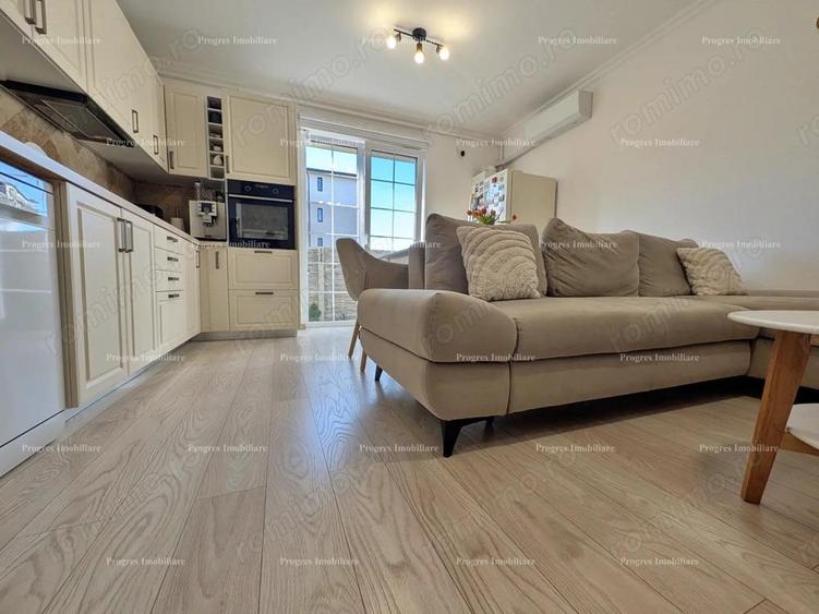 Apartament 2 camere + curte proprie - mobilat si utilat - parcare inclusa - 8
