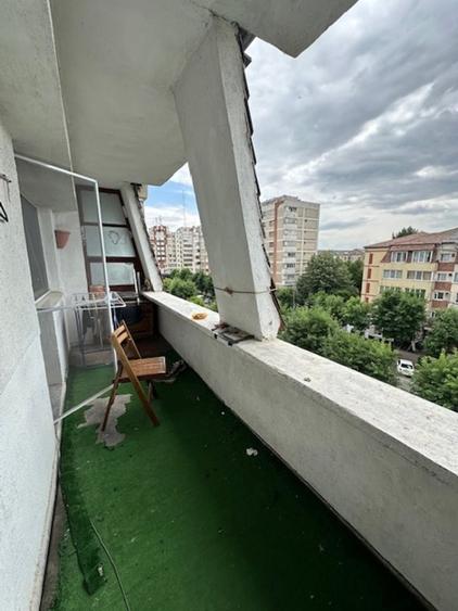 TRAIAN (ZONA URSUS) 4camere decomandat etaj4 cu acoperis ! - 5