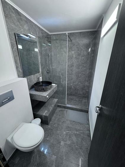 Apartament cu 4 camere in complexul studentesc - 10